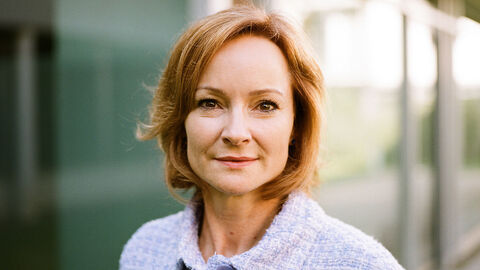 Vizepräsidentin des Verwaltungsgerichts Darmstadt Alexandra Fellinger Portraitaufnahme der von Alexandra Fellinger.